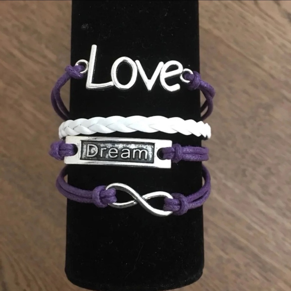 3/$15 ** Love Dream Infinity Purple Bracelet NWOT